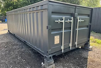 PISCINA DE CONTENTORES DE 20 PÉS COM JATO DE NATAÇÃO CINZA ANTRACITE
