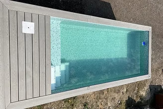 PISCINA DE CONTENTORES DE 20 PÉS COM JATO DE NATAÇÃO CINZA ANTRACITE