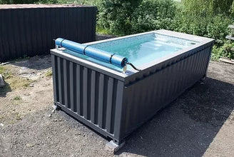 PISCINA DE CONTENTORES DE 20 PÉS COM JATO DE NATAÇÃO CINZA ANTRACITE